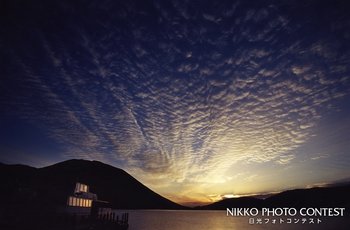 夜明けの千手ヶ浜