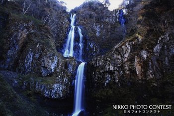 山峡の大滝